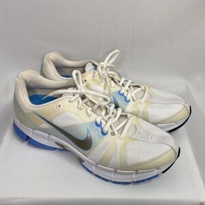 Nike Zoom Victory Running Sneakers White Blue Size 9.5